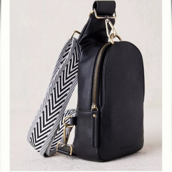 Anthropologie Liberty Urban Oroginals Black Crossbody Sling Bag - Picture 3 of 5